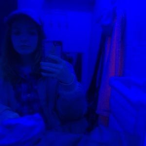 Meet your Posher, Delaney